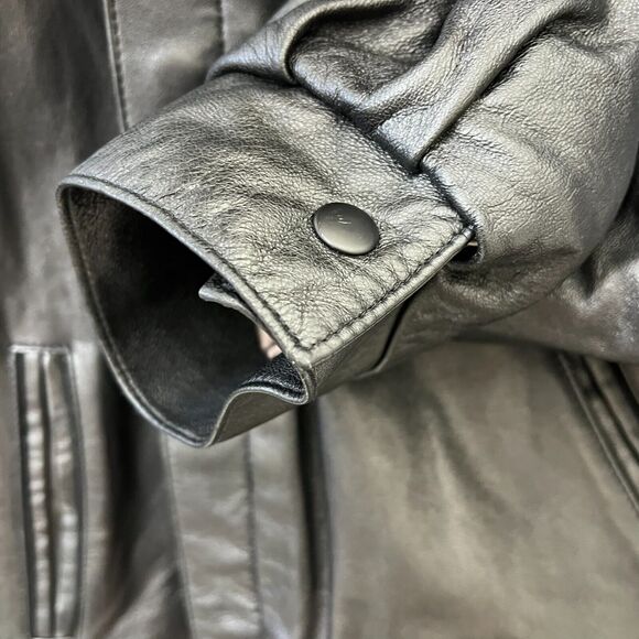 Collectible Vintage Nike Big Swoosh Varisty Leather Bomber Jacket – Size XXL - Picture 16 of 16